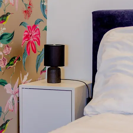 Daire Rothapartments'studio
